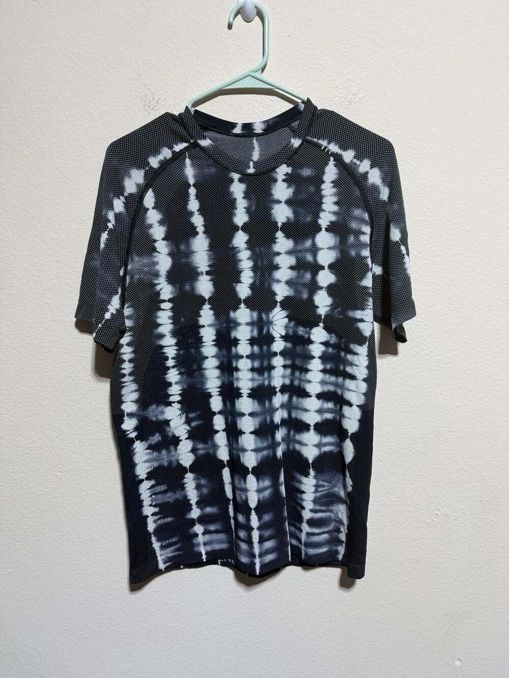 Lululemon Metal Vent Tech Short Sleeve Shirt 2.0 in Shibori Tie-Dye